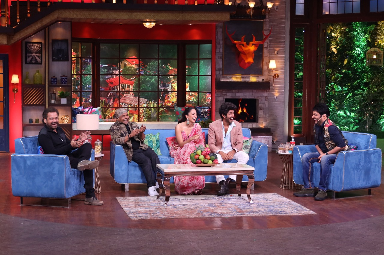 On The Kapil Sharma Show, 'Bhool Bhulaiyaa 2' director Anees Bazmee reveals how he scared his lead stars Kartik Aaryan and Kiara Advani on set!